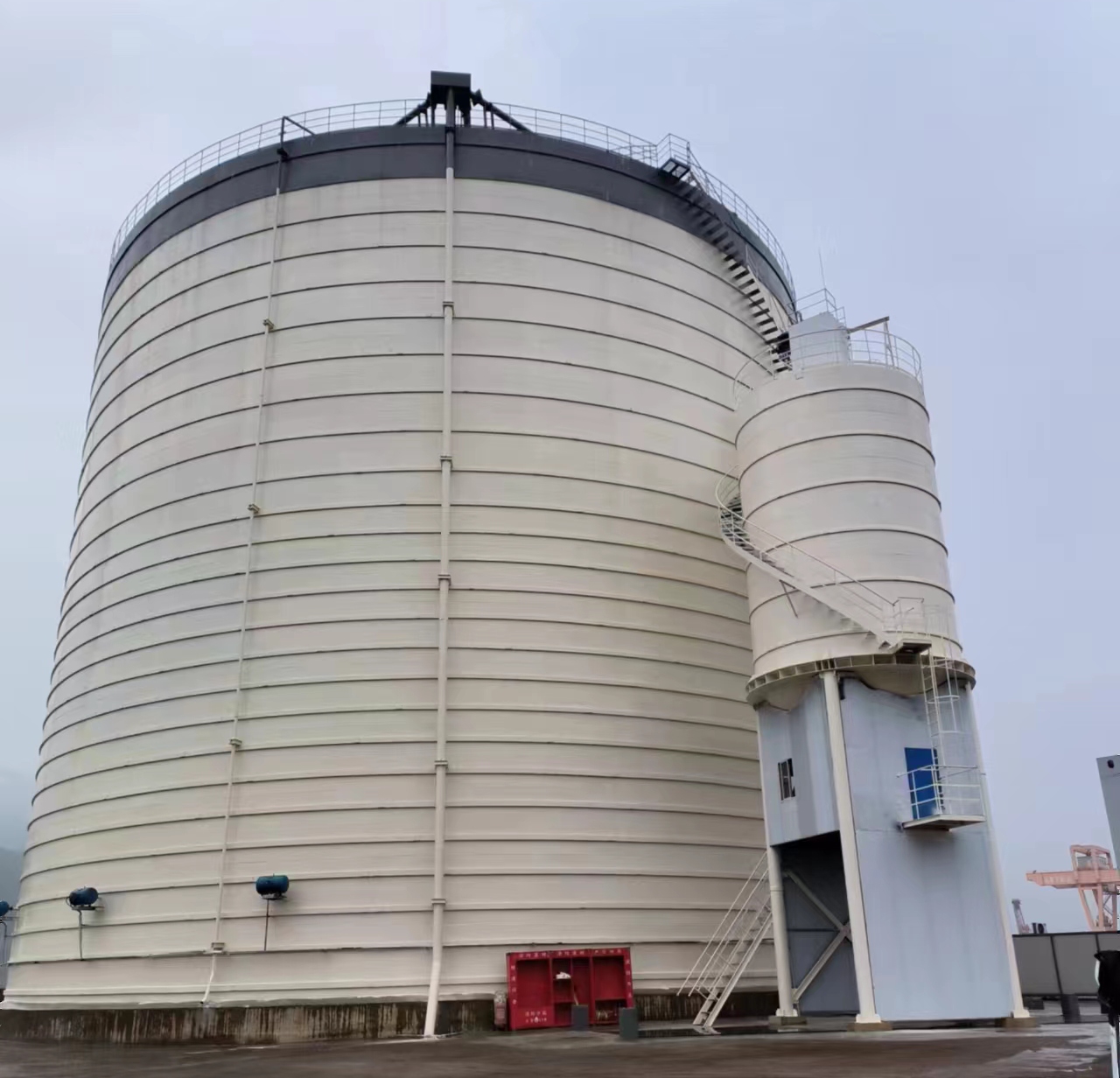 中原10万吨水泥钢板库